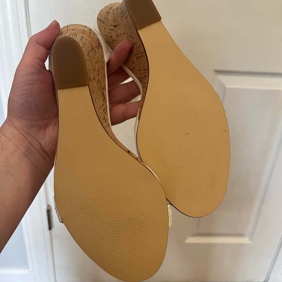 NWOB Lily Pulitzer wedges - Picture 14 of 14